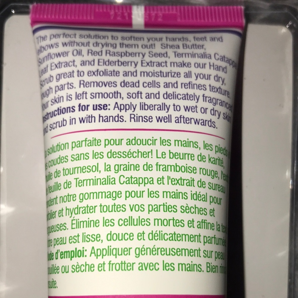 Humankind Moisturizing Hand Scrub - Picture 2 of 5